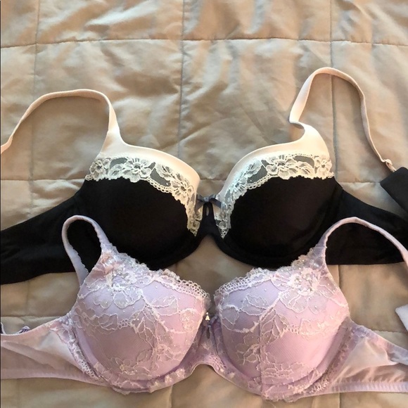 Victoria’s Secret set of 11 bras - Picture 4 of 6